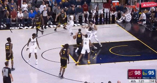 178体育直播-库里再度拯救勇士！个人表现比全票MVP赛季更炸裂