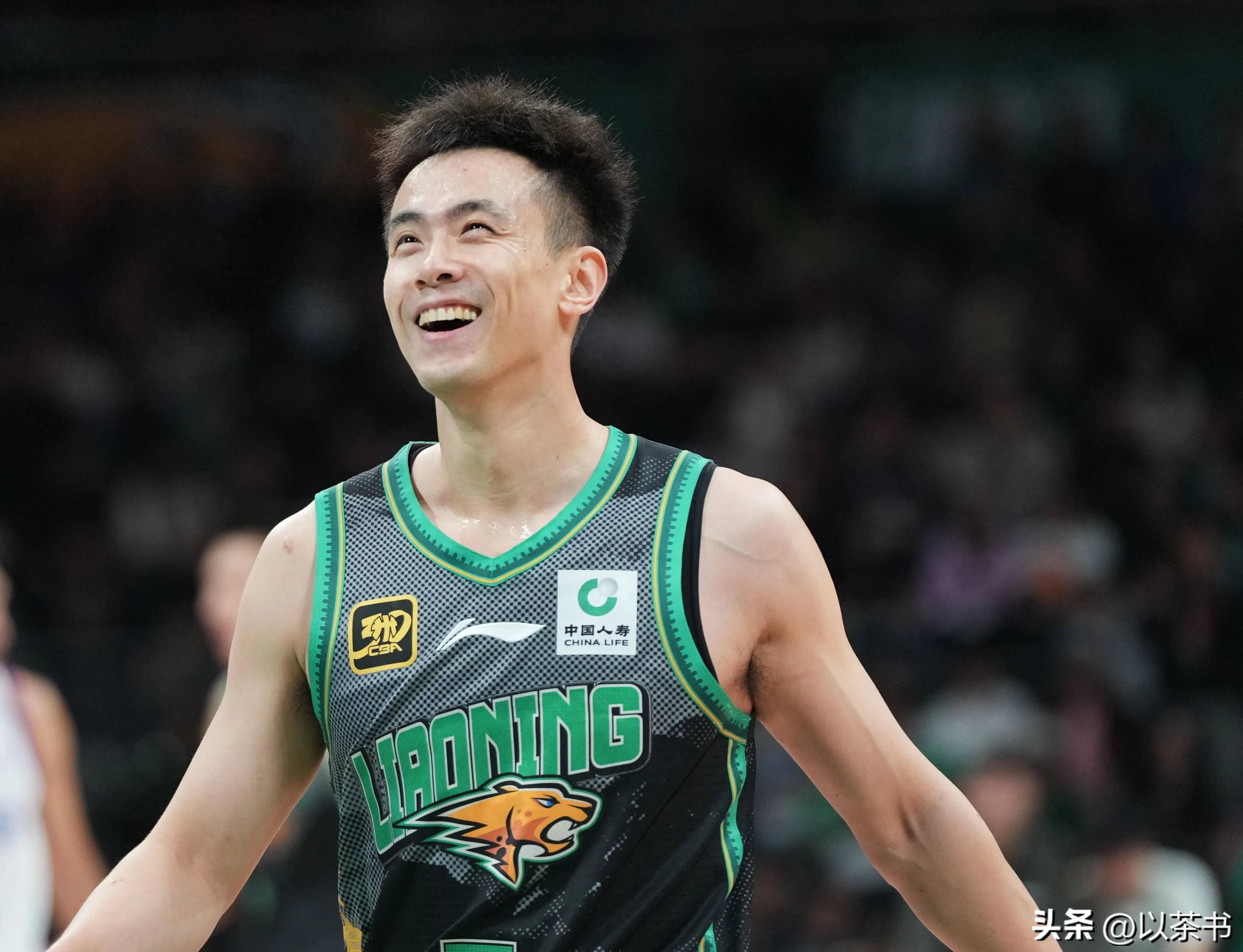 178直播体育-赵继伟：年薪高达600万，曾拿4次CBA总冠军，妻子是人艺话剧演员