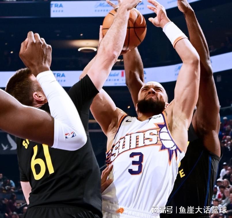 勇士101-97太阳!科尔终于看清现实,库里谈波尔津吉斯也把话挑明